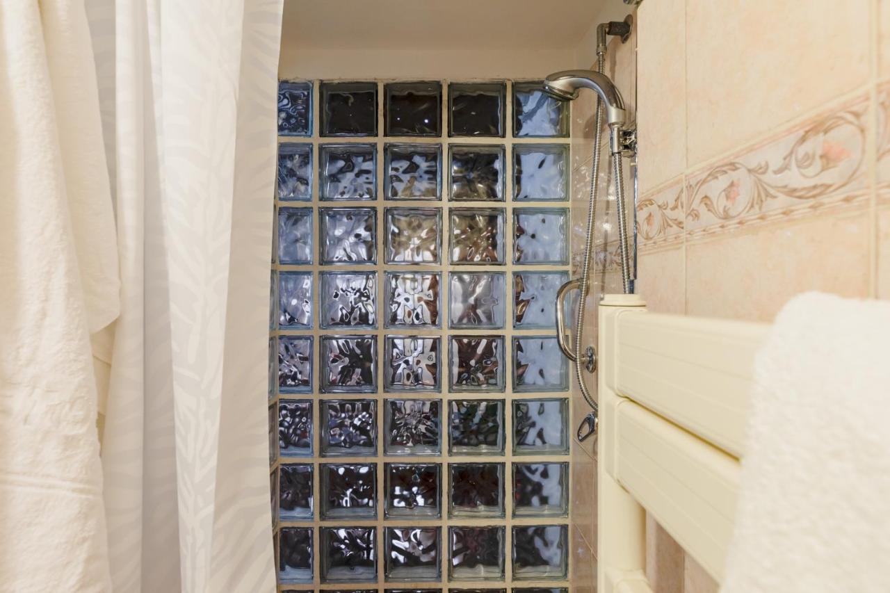 Coronari Suite Рим Экстерьер фото